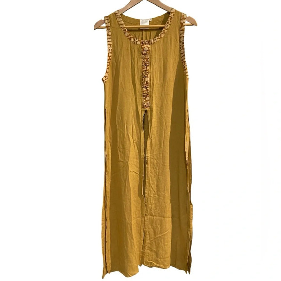 meeka trading co Tops - Meeka Trading Co tan tank tunic with slits size Large women’s EUC